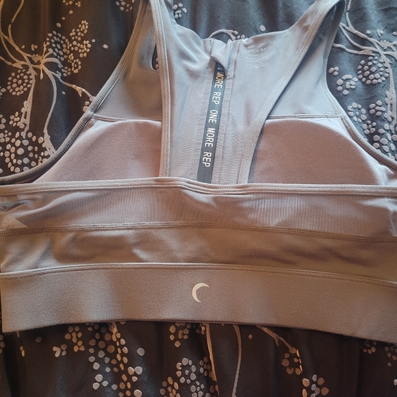 Zyia active All Star Sports Bra in Charcoal size medium - Picture 3 of 6